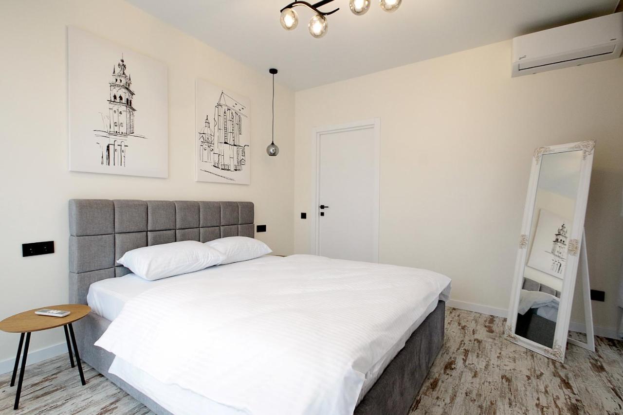 Luxury Nest Lviv Center Apartment Exterior photo